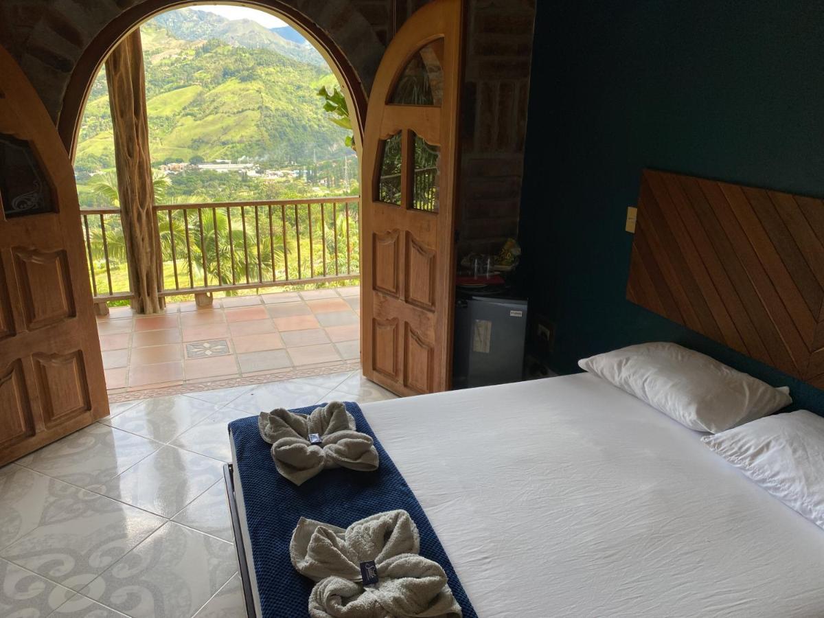 Finca Hotel Tierra Verde 希拉多塔 外观 照片