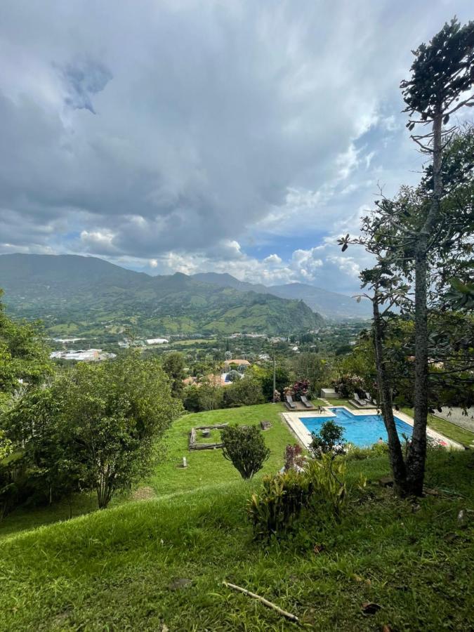 Finca Hotel Tierra Verde 希拉多塔 外观 照片