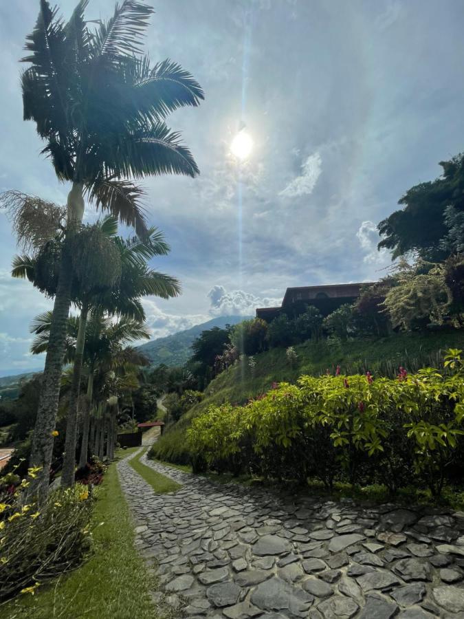 Finca Hotel Tierra Verde 希拉多塔 外观 照片