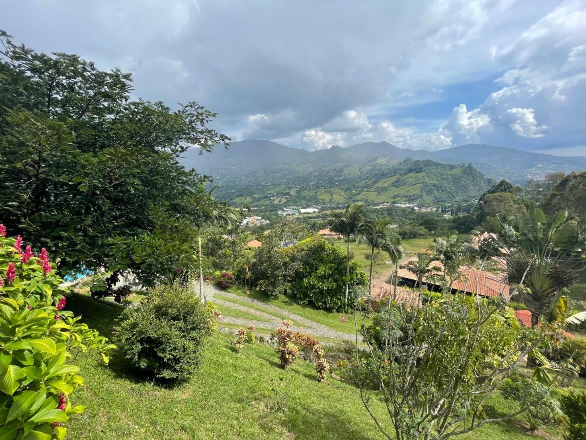 Finca Hotel Tierra Verde 希拉多塔 外观 照片
